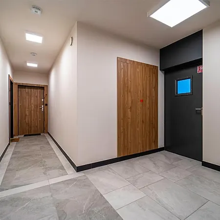 Ursus Comfy With Free Parking By Bookinghost Lejlighed